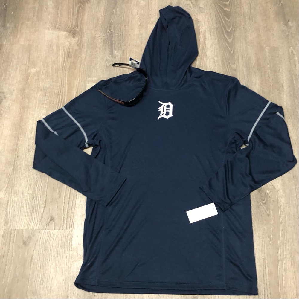 Detroit Tigers Navy Hooded Long Sleeve Shirt. 2xl w/ sunglasses